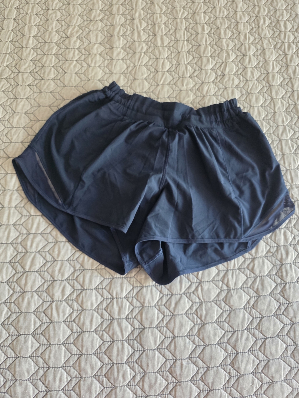 lululemon athletica Navy Blue Women’s Athletic Shorts - Picture 2 of 2